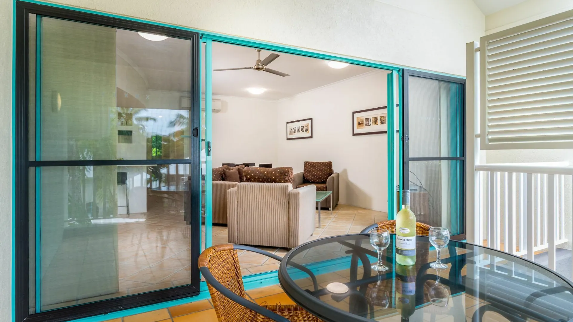 Coastal Serenity Trinity Beach Apartment